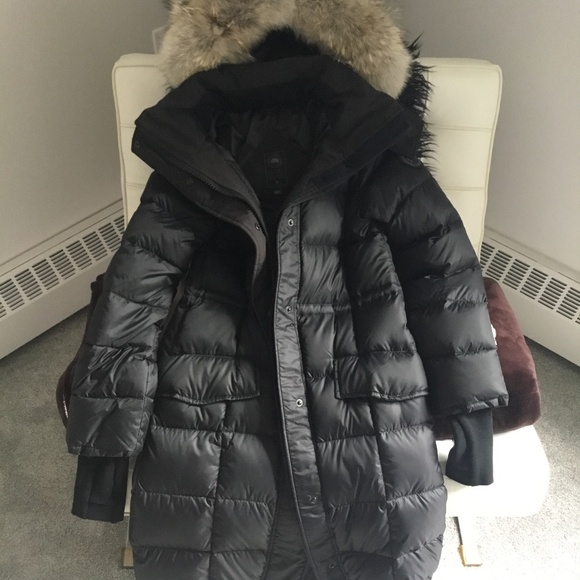 CANADA GOOSE LUNENBURG PARKA - Picture 1 of 6
